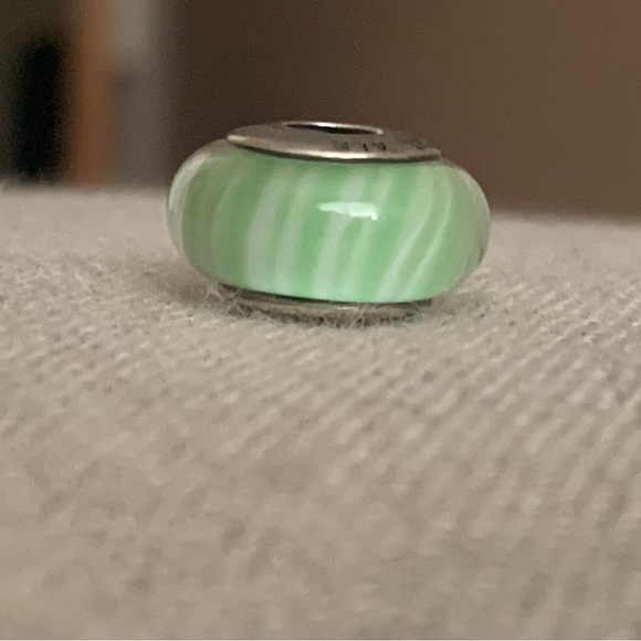 RETIRED Authentic Pandora Green Candy Stripe Murano Charm - Picture 8 of 11